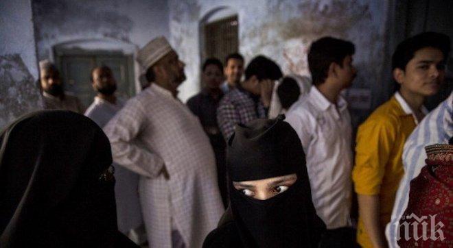 Тълпа нарочи индийка за вещица и я линчува до смърт