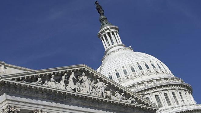 Екшън! Жена опитала да внесе оръжие в сграда на Конгреса във Вашингтон