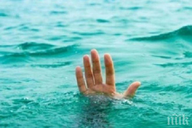 ТРАГЕДИЯ! Млад мъж се удави във водоем в Добричко