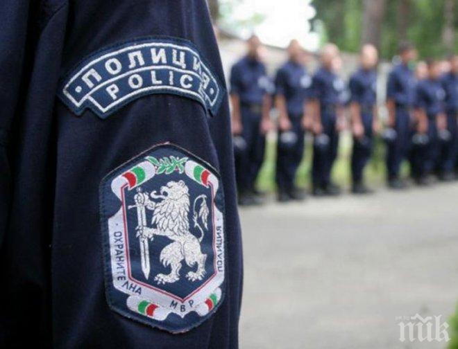 Полицаите в Бургас излизат на протест