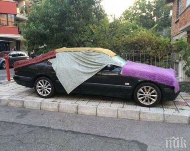 На море с „Мерцедес“: Грижовен шофьор зави с килими и одеяла колата си в Приморско