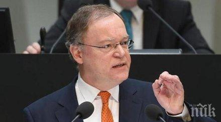 премиерът долна саксония отхвърли обвиненията близки връзки фолксваген