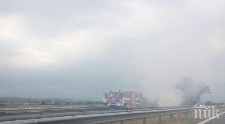 последните минути автомобил пламна тракия движението затруднено