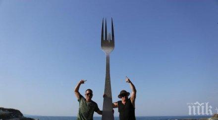 издигнаха 200 килограмова вилица плажа лозенец снимки