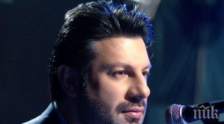 тони стораро прави бизнес старините