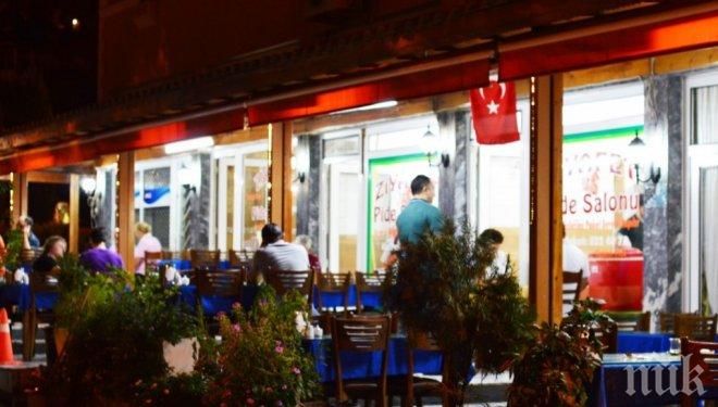 Над 60 туристи се натръшкаха от хранително отравяне в Турция 