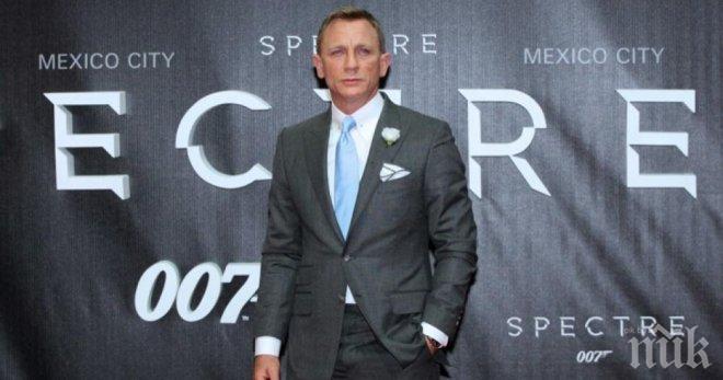 Отново 007! Даниел Крейг прие да участва в още два филма за Джеймс Бонд