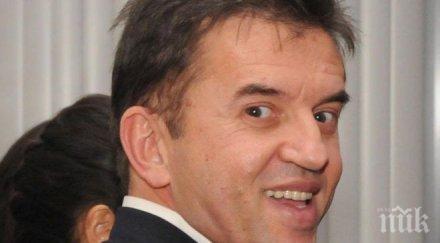 мрежата завря игор марковски прави каталог слабо облечени българки