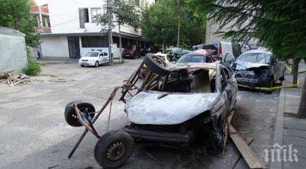 лада помля каруца двама младежи колата пламна изгоря напълно