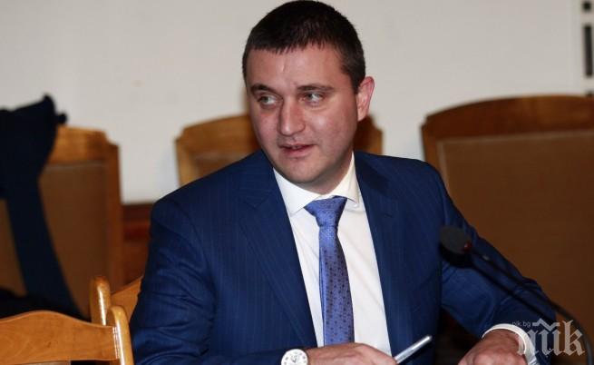 Горанов гарантира: Ще намерим необходимите 126 млн. за Варна по един или друг начин

