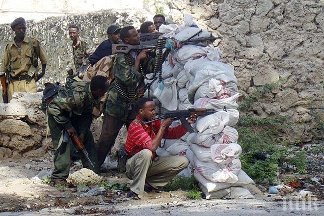 Бивш бунтовнически лидер в Сомалия се присъедини към правителствените сили