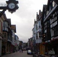 Реакция! Губернаторът на Вирджиния призова за сваляне на паметниците на политици и военни от Конфедерацията