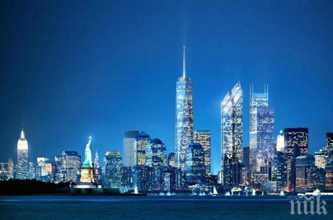 Световният търговски център в Ню Йорк грейна с цветовете на знамената на Каталония и Испания