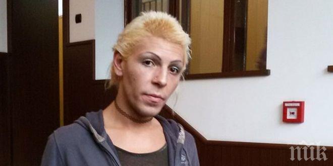 Заплашили травестита Благовест с убийство. Той се измъкнал с... булчинска рокля