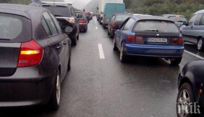 ВНИМАНИЕ! Катастрофа затапи „Хемус“! Въведен е обходен маршрут 