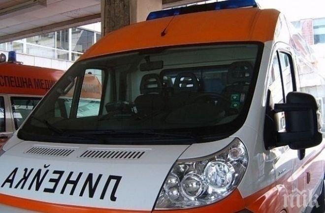 КЪРВАВО МЕЛЕ! Четирима младежи катастрофираха жестоко край Асеновград, единият почина