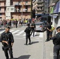 Полицията в Барселона разпръсна митинг на националисти 