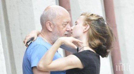 две седмици срамните снимки стоян алексиев гаджето ивана изпълзяха убежището донжуанът върна социалните мрежи