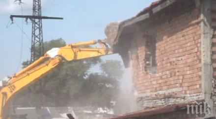 екшън софия незаконни къщи бутнати захарна фабрика