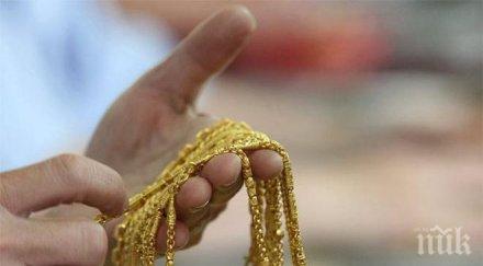 собственик транспортна фирма олекна 200 злато обраха докато море