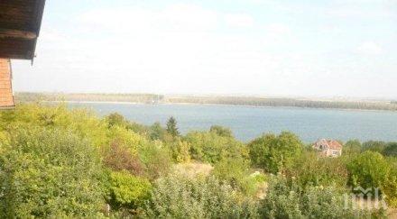 ексклузивно продават тузарска вила закъсал медиен бос изглед дунав