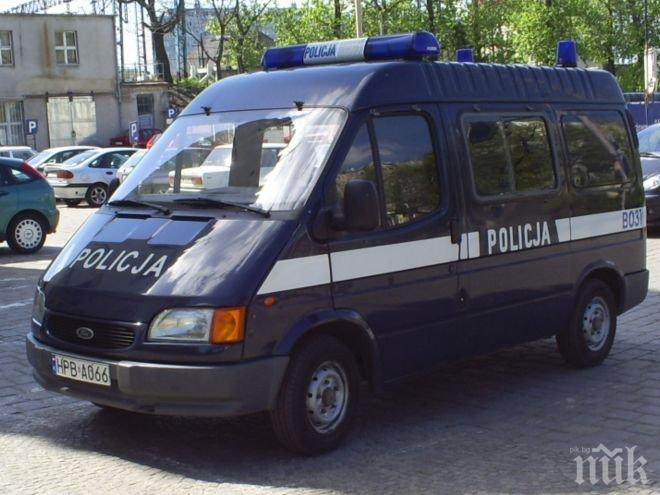 Евакуираха жп гарата във Варшава заради съмнения за бомба