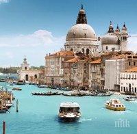 Твърди мерки! Кметът на Венеция заплаши терористите със стрелба без предупреждение