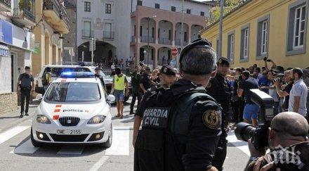 разкритията продължават подслушвали телефона имама терорист барселона