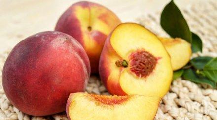 консервни фабрики бойкотират прасковите