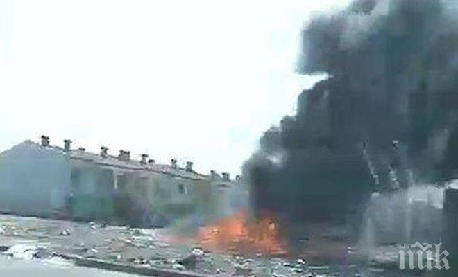 ПОЖАР В ШЕКЕРА! Черен дим покри махалата