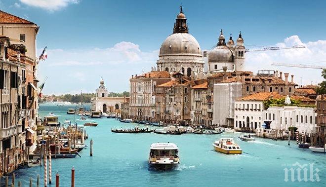 Твърди мерки! Кметът на Венеция заплаши терористите със стрелба без предупреждение