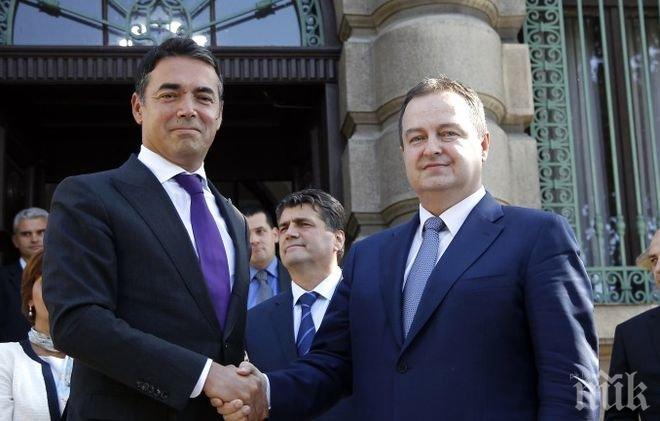 Сръбският премиер към македонския си колега: Искаме приятелски отношения