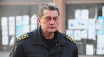 последните минути комисар николай николов кюстендилско снощи изгоряха къщи три плевни снимки