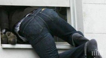 наглец крадец нахлу апартамент докато собствениците спят дете видя