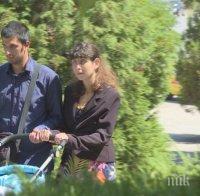 Чудо! Семейство незрящи станаха родители на здраво момченце