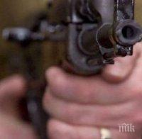 ЕКШЪН! Мъж откри стрелба от жълт автомобил във Варна: Ще стреляяяям!
