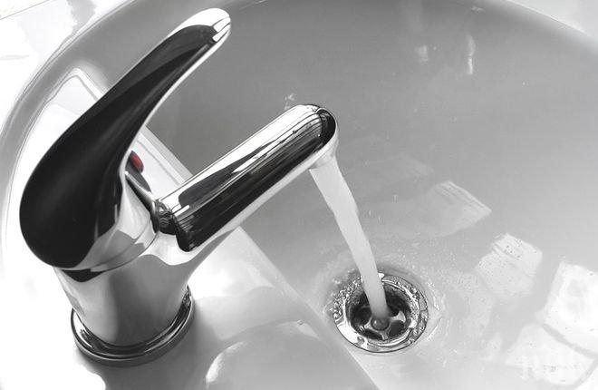 Кметът на Тетевен забранява използването на питейна вода за поливане и напояване