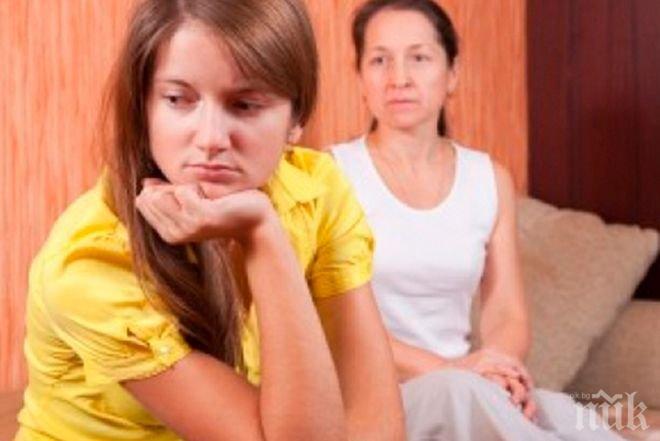 Разплита се скандалът около 14-годишната Дарина, отнета от майка си