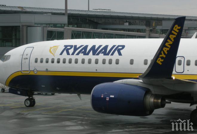 Пилот свали от самолет девет пътници заради шега за терористична заплаха в Брюксел