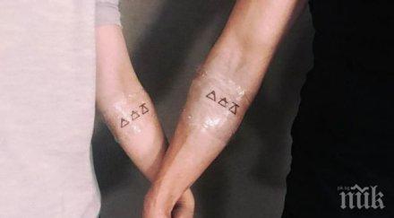 татуировки изместиха истинските брачни халки вижте снимки