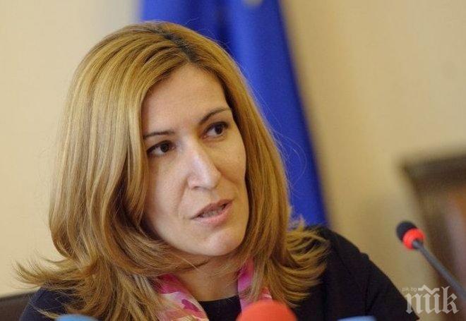 Ангелкова отговаря пред депутатите за финансовото състояние на Слънчев бряг АД