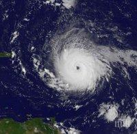 СТИХИЯ! Ураганът „Ирма“ мина през Куба с 260 км/ч