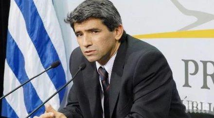 вицепрезидентът уругвай подал оставка обвинения злоупотреба средства