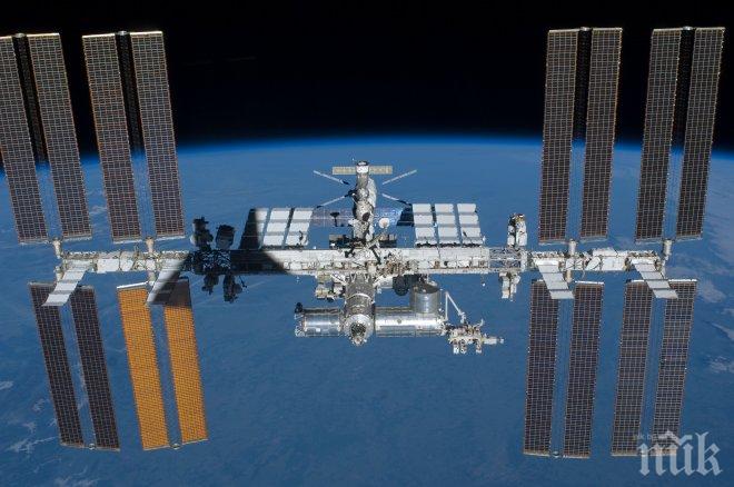 Трима астронавти излетяха за Международната космическа станция