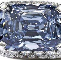 Продадоха диамант за близо 10 млн долара 