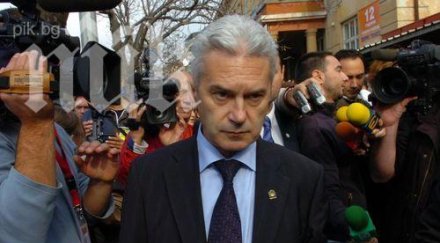 волен сидеров борисов забрави приказката добрия чичо сталин поеме отговорност