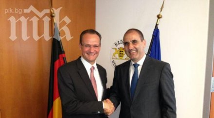 цветан цветанов замълча берлин скандалните записи бойко