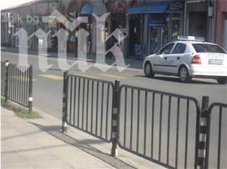 oграбиха нотариална кантора спрей