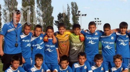 левски участва футболен турнир газпром