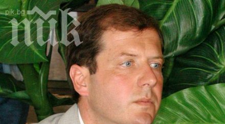 михаил екимджиев бойко веднага махне политиката